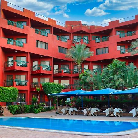 Adham Compound Hotel 킹 마리우트 외부 사진